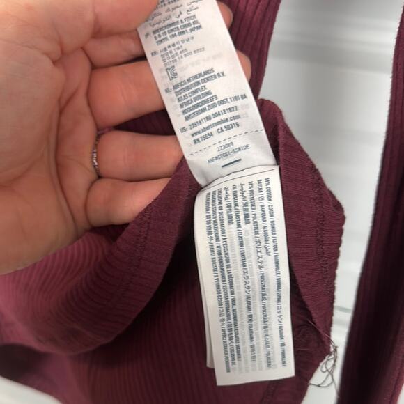 Abercrombie Kids Burgundy Ribbed Top - Picture 4 of 5